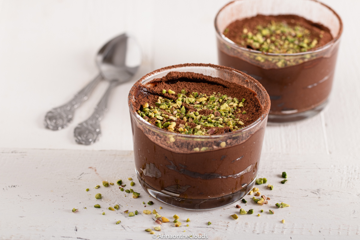 Mousse al cioccolato vegan: ricetta facile e veloce