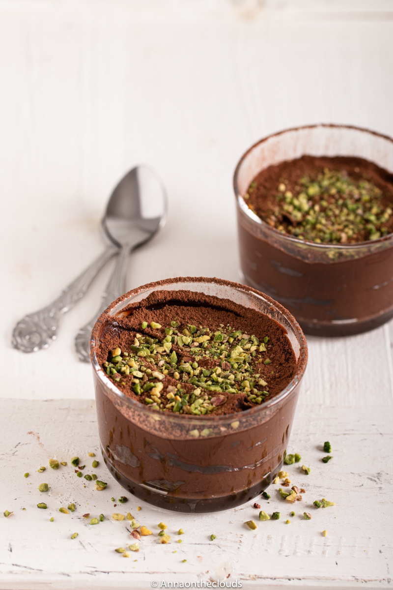 Mousse al cioccolato vegan: ricetta facile e veloce