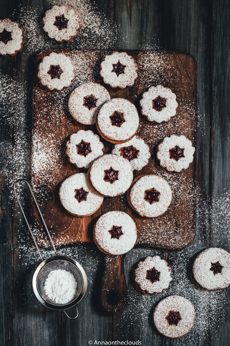 Linzer cookies: ricetta biscotti austriaci