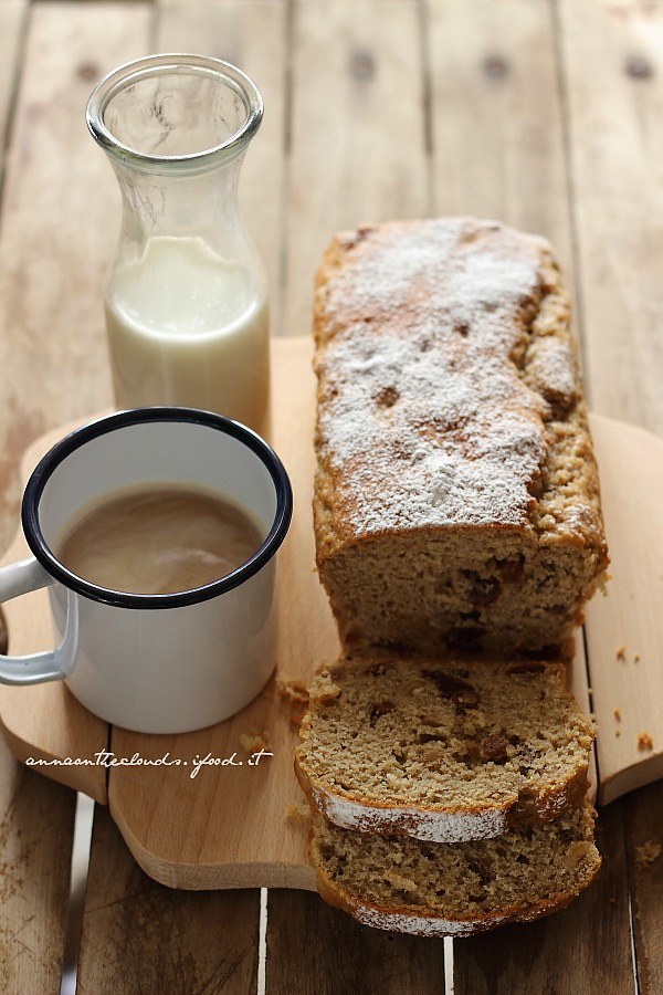 Banana bread e nocciole [ senza burro – zucchero – latte ]