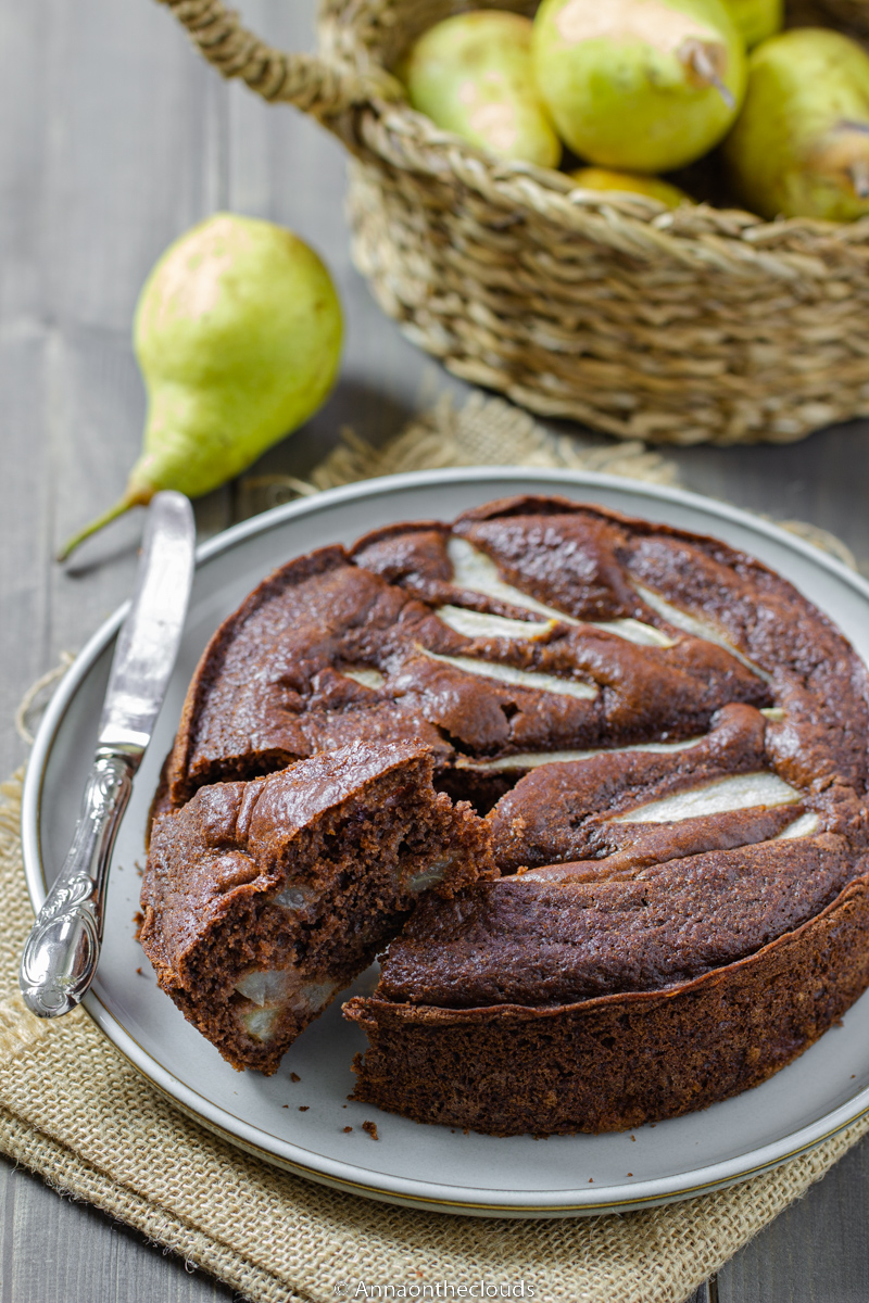 Torta soffice pere e cioccolato (senza burro e latte)