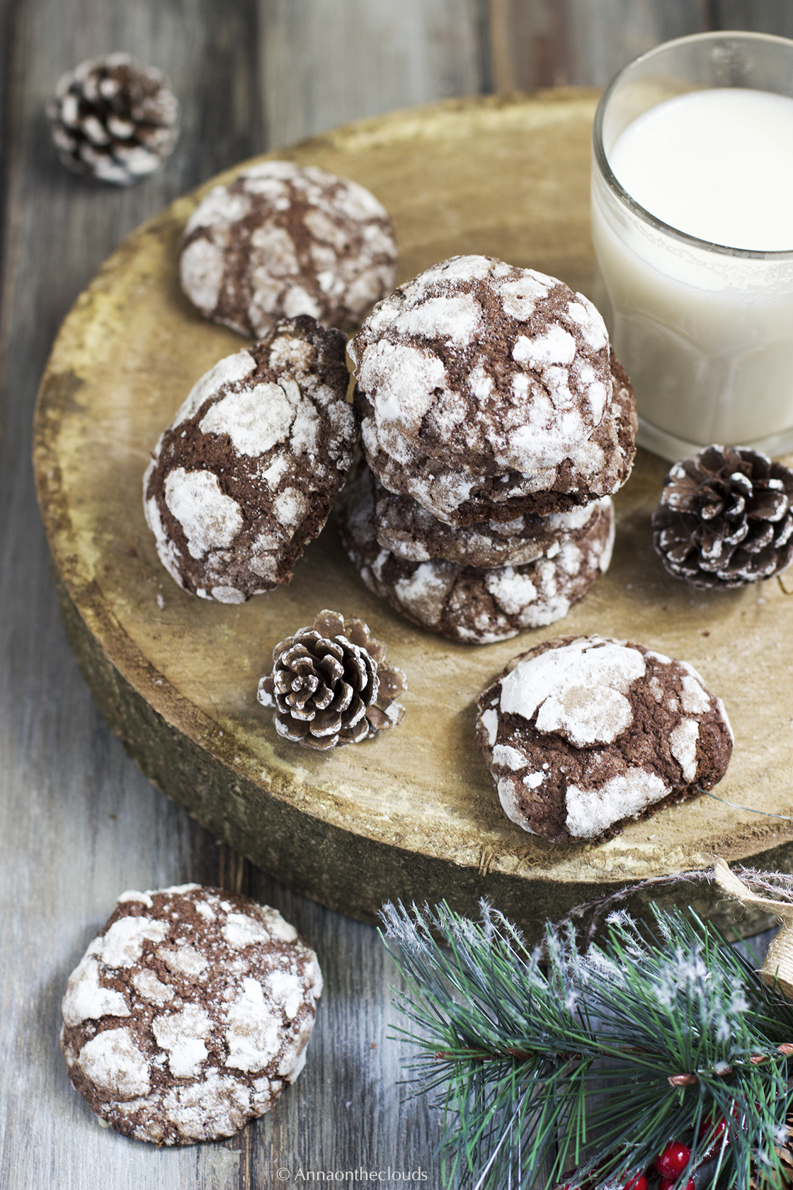 Ricetta chocolate crinkle cookies