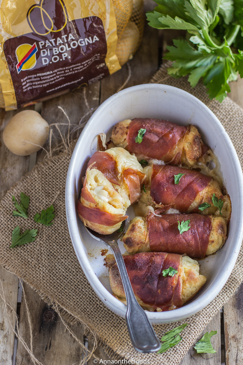 Involtini di patate con prosciutto e mozzarella