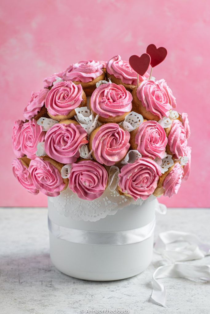 Bouquet di cupcake rose: ricetta con tutorial