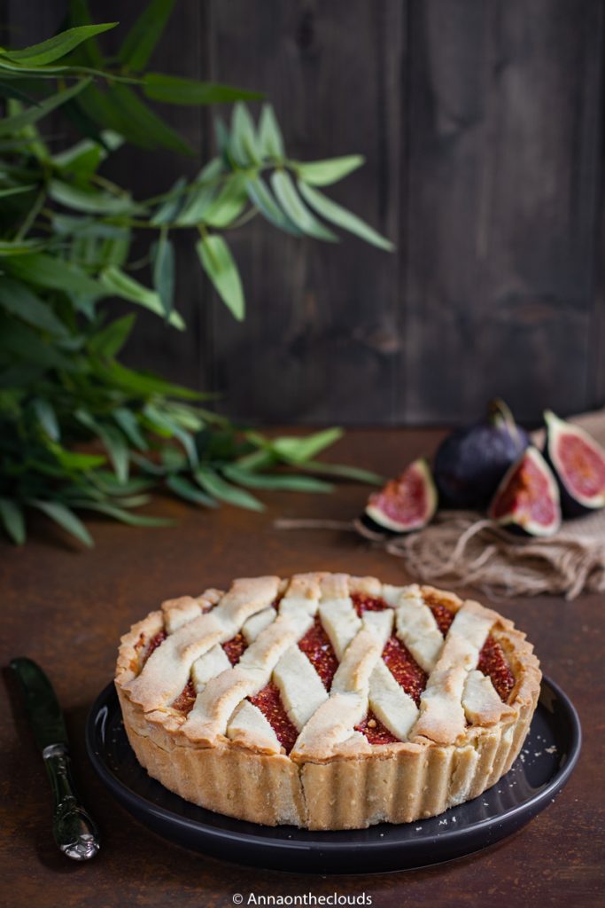 Crostata con fichi e crema pasticcera