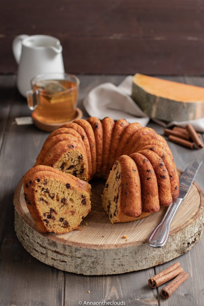 Torta soffice di ricotta, zucca e cioccolato