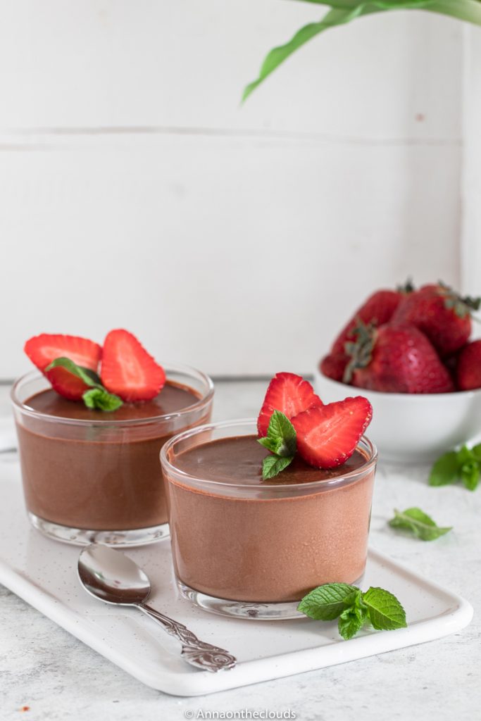 Mousse al cioccolato: ricetta veloce con 2 ingredienti