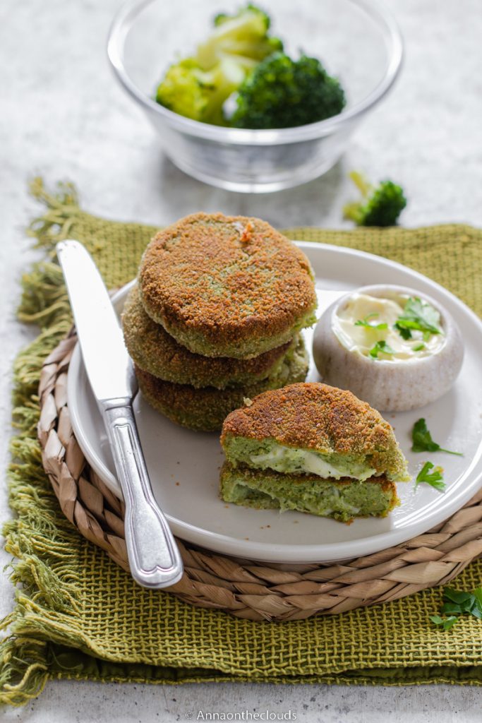 Burger di broccoli: ricetta senza patate