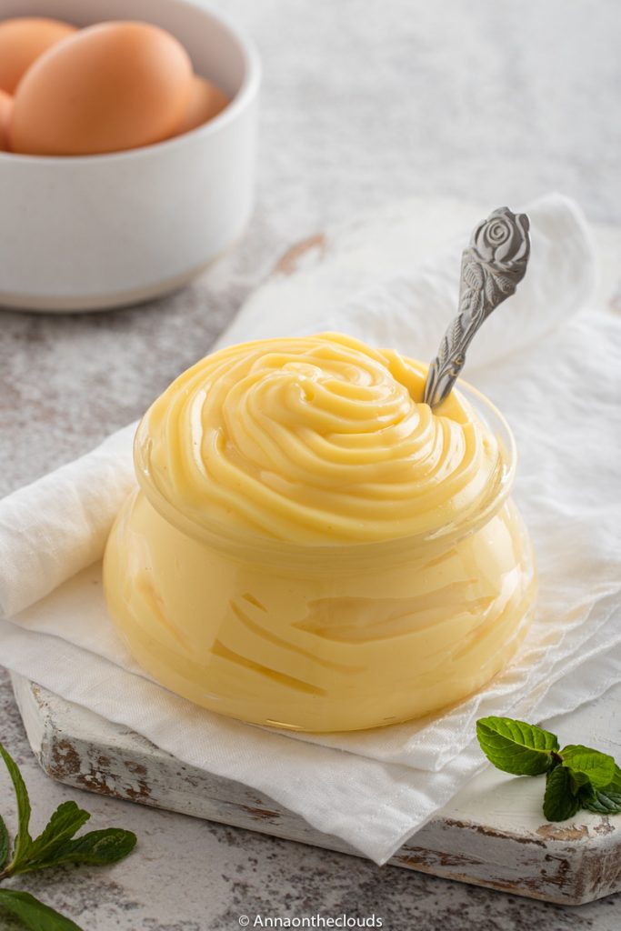 Crema pasticcera: tutti i trucchi per averla perfetta!