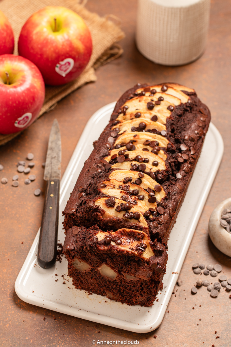 plumcake al cacao e mele ricetta sofficissima