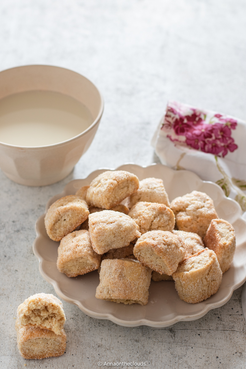 Biscotti senza uova e burro: ricetta facile